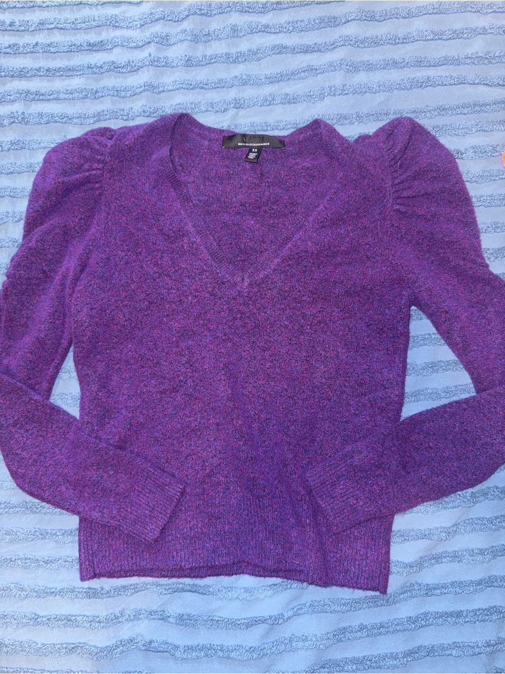White House Black Market Purple V-Neck Puff Sleeve Sweater